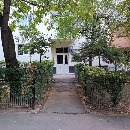 Golden Apartment Baneasa بوخارست المظهر الخارجي الصورة