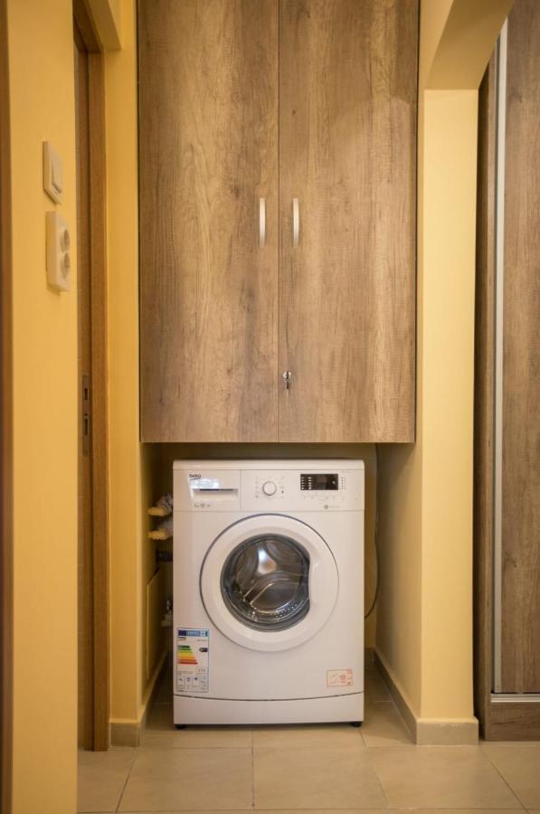 Golden Apartment Baneasa بوخارست المظهر الخارجي الصورة